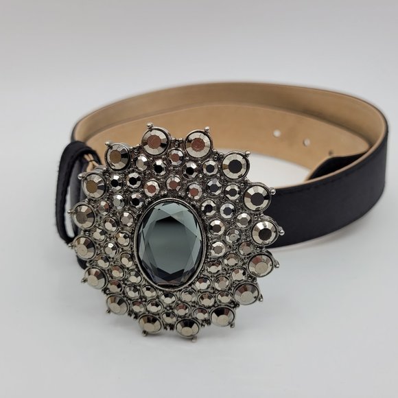 Chico's Black Statement Belt - Picture 2 of 7